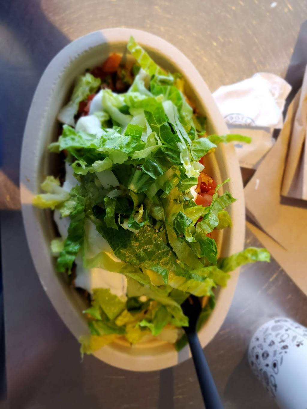 Chipotle Mexican Grill | restaurant | 225 Daniel Webster Hwy, Nashua, NH 03060, USA | 6038880889 OR +1 603-888-0889