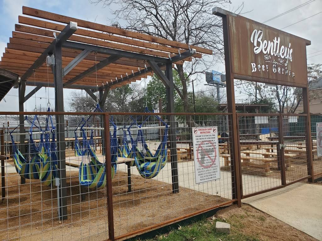 Bentleys Beer Garden | restaurant | 802 N Alamo St, San Antonio, TX 78215, USA | 2109809401 OR +1 210-980-9401