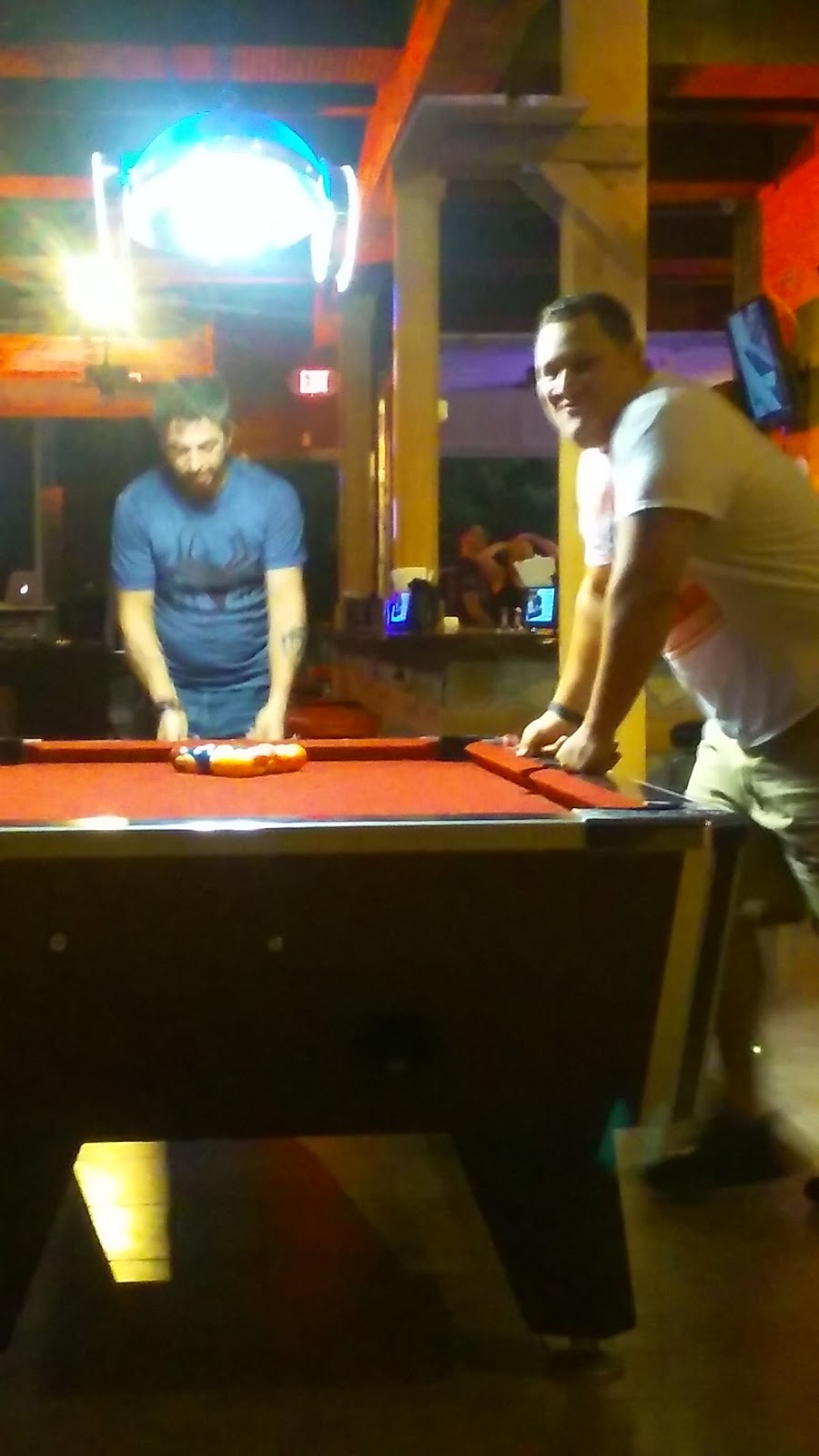 Sanford Avenue Tavern | restaurant | 119 N French Ave, Sanford, FL 32771, USA | 3213631055 OR +1 321-363-1055