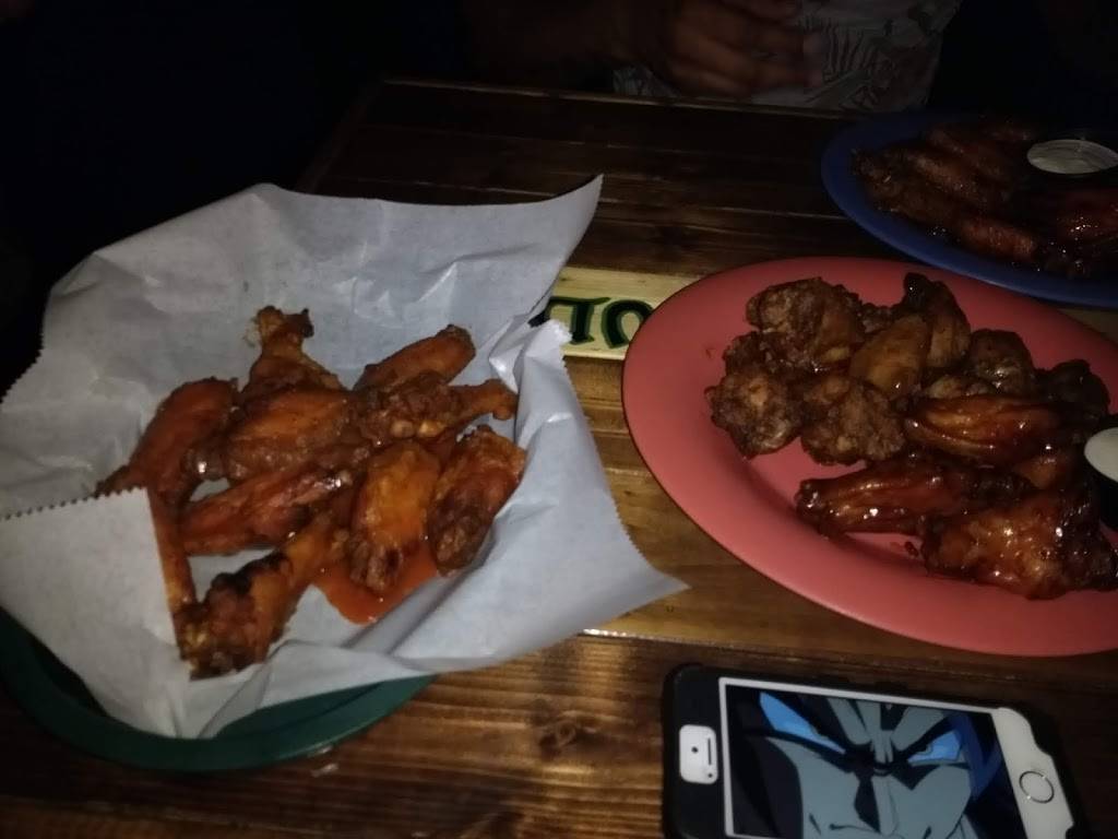 JD McGillicuddys | restaurant | 111 Cotton St, Philadelphia, PA 19127, USA | 2159300209 OR +1 215-930-0209