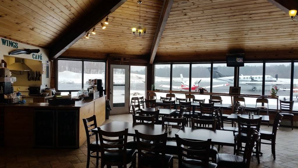 Wings Cafe | restaurant | 97 Airport Rd, Parry Sound, ON P2A 2W8, Canada | 7053782897 OR +1 705-378-2897