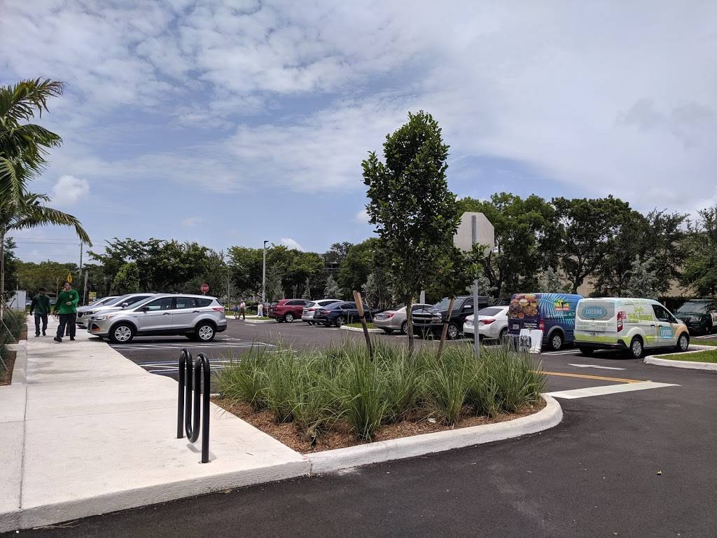 Pollo Tropical | restaurant | 8851 W Commercial Blvd, Tamarac, FL 33351, USA | 9547167947 OR +1 954-716-7947