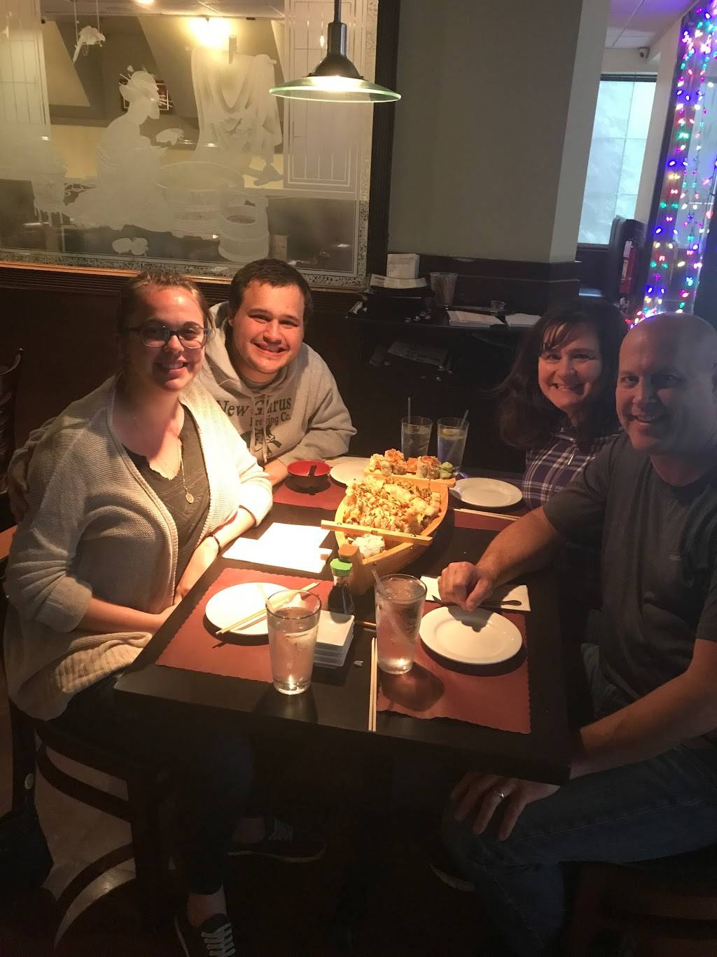 Yamato Sushi House | restaurant | 12900 W Bluemound Rd, Elm Grove, WI 53122, USA | 2627848383 OR +1 262-784-8383