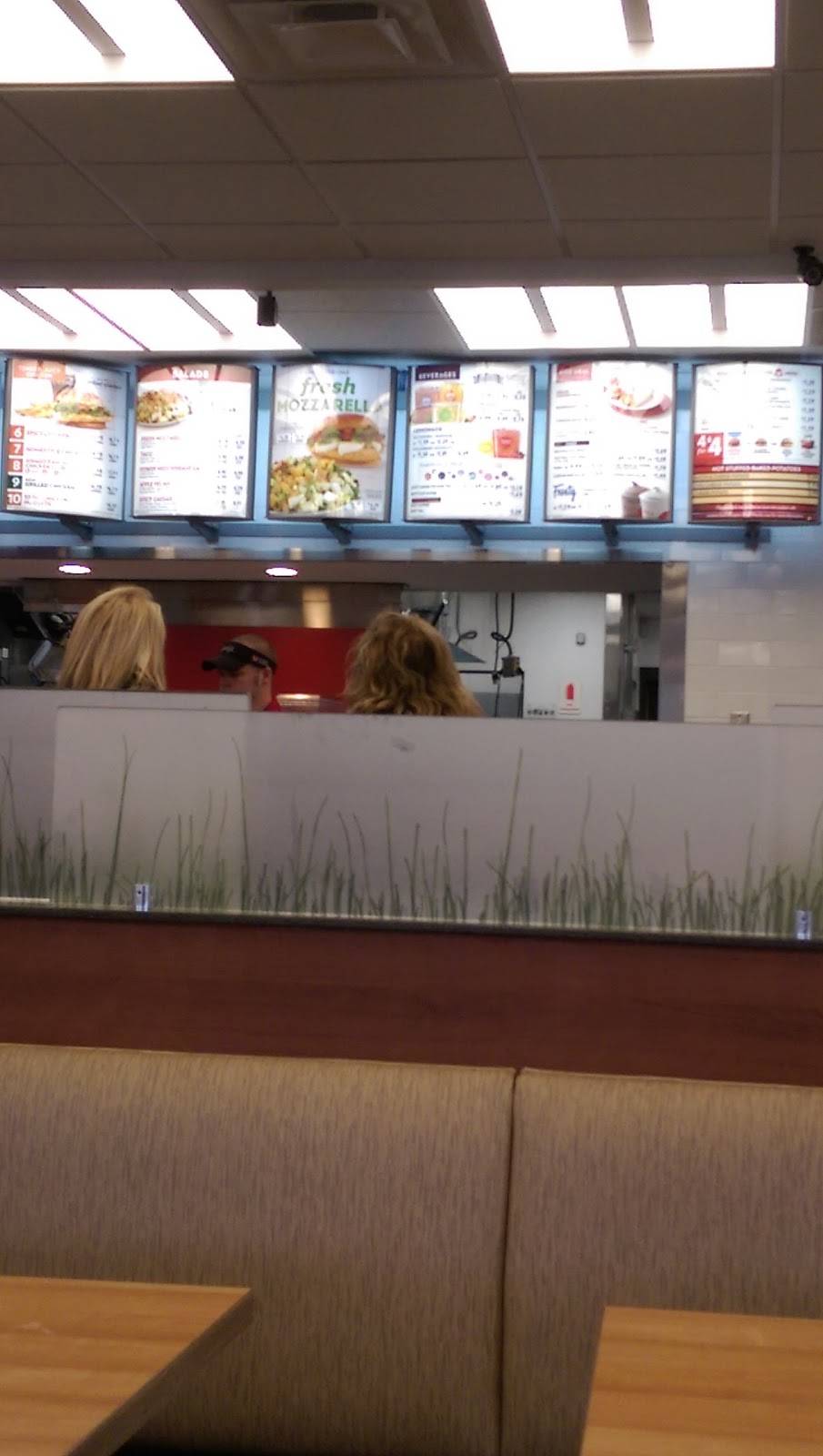 Wendys | restaurant | 425 E Emory Rd, Powell, TN 37849, USA | 8659474180 OR +1 865-947-4180