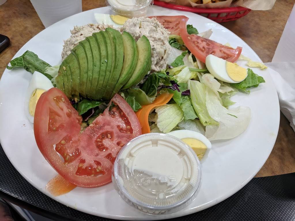 Holiday Cafe | restaurant | 4890 South Motor Lane, Ontario, CA 91761, USA | 9093902222 OR +1 909-390-2222