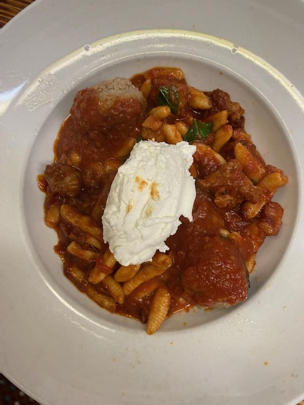 RJS RESTAURANT SEAFOOD/CHOPS/PASTA | restaurant | 109 1st St, Pittsfield, MA 01201, USA | 4134640109 OR +1 413-464-0109