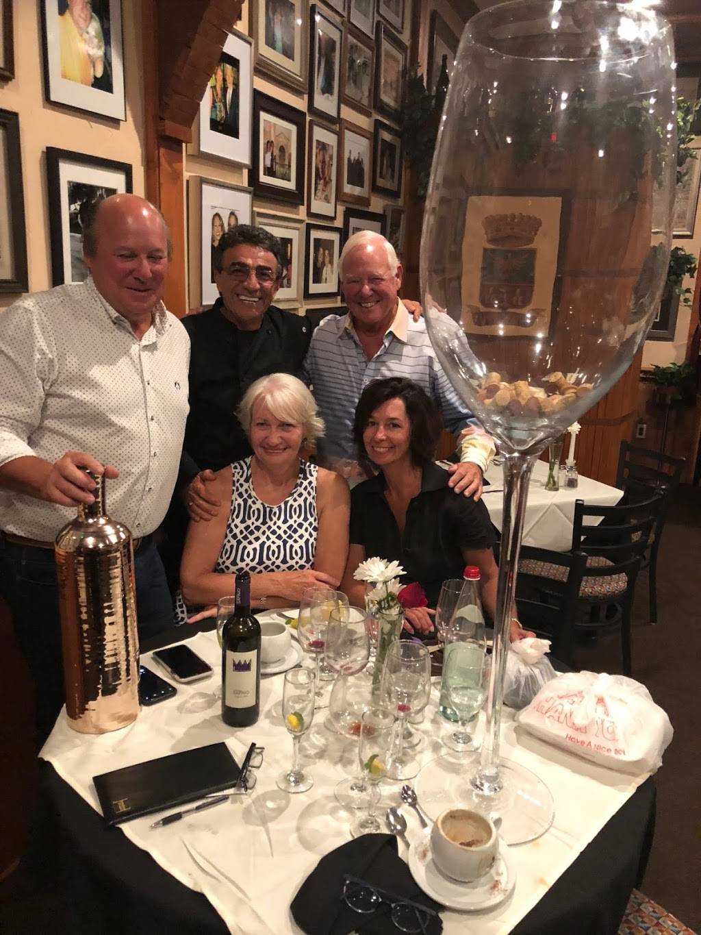 Pietro’s Ristorante Italiano &Wine Bar | restaurant | 6115 S Tamiami Trail, Sarasota, FL 34231, USA | 9415548395 OR +1 941-554-8395