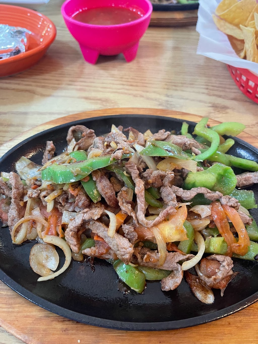 El Jalisco | restaurant | 301 S Main St, Windsor, MO 65360, USA | 6606473010 OR +1 660-647-3010