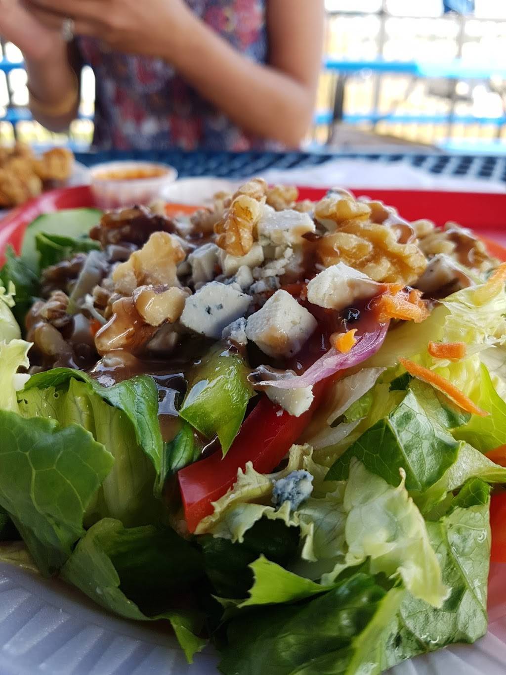 Skippers Restaurant | restaurant | 167 Main St, Niantic, CT 06357, USA | 8607393230 OR +1 860-739-3230