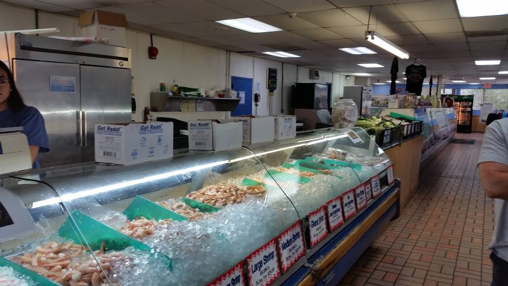 Shoreline Seafood Inc. | restaurant | 1034 Route 3 North, Gambrills, MD 21054, USA | 4107217767 OR +1 410-721-7767