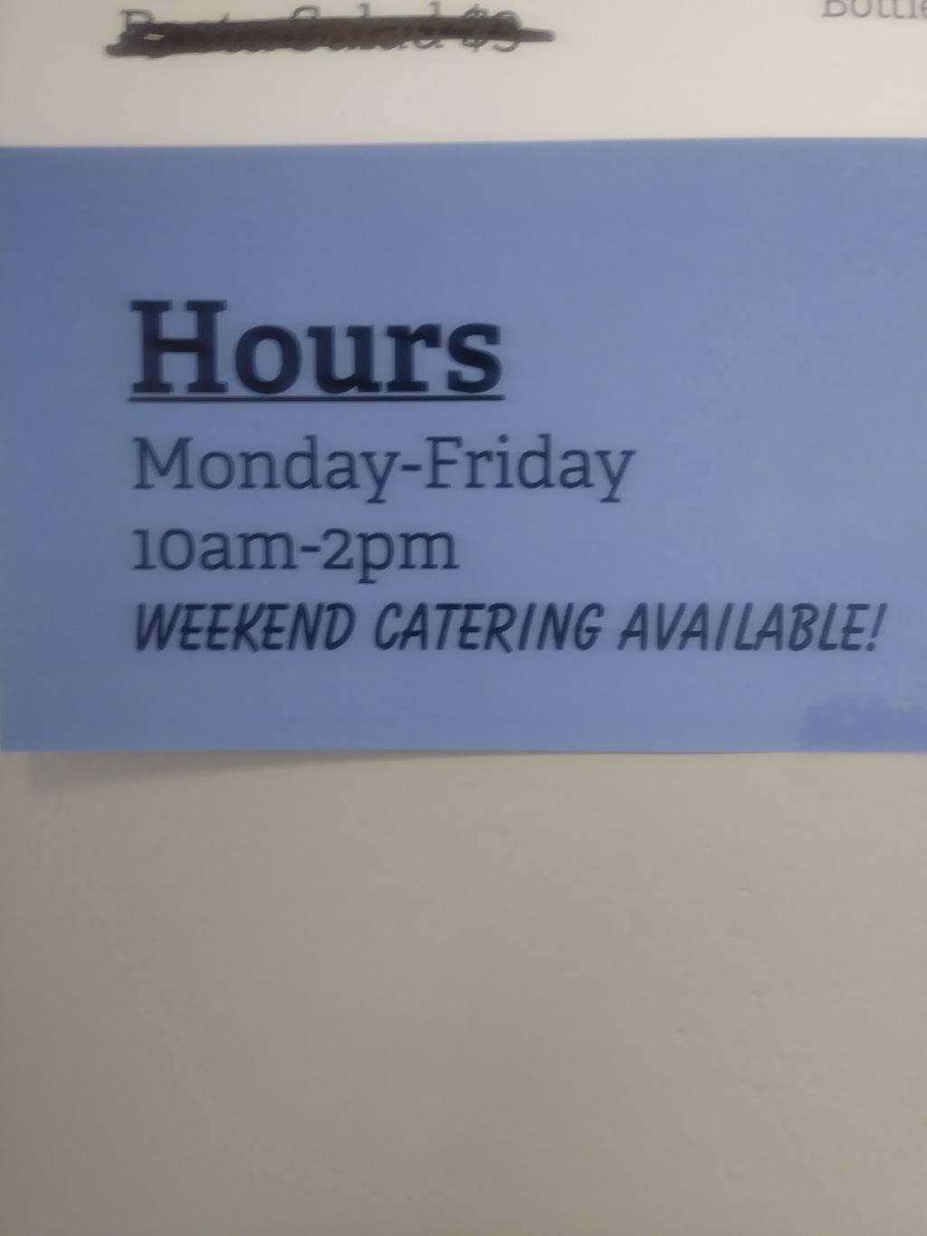 Delmans Dogs of Nashville | restaurant | 600 Medical Park Dr #165, Madison, TN 37115, USA | 6154038884 OR +1 615-403-8884