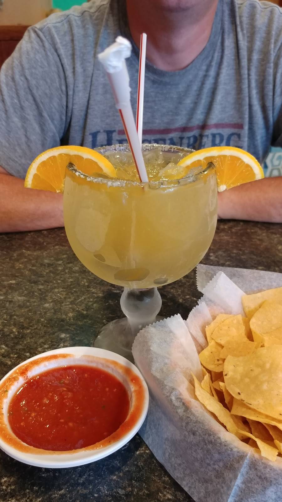 Maracas | restaurant | 4600 Hwy Z, New Melle, MO 63365, USA | 6368286206 OR +1 636-828-6206