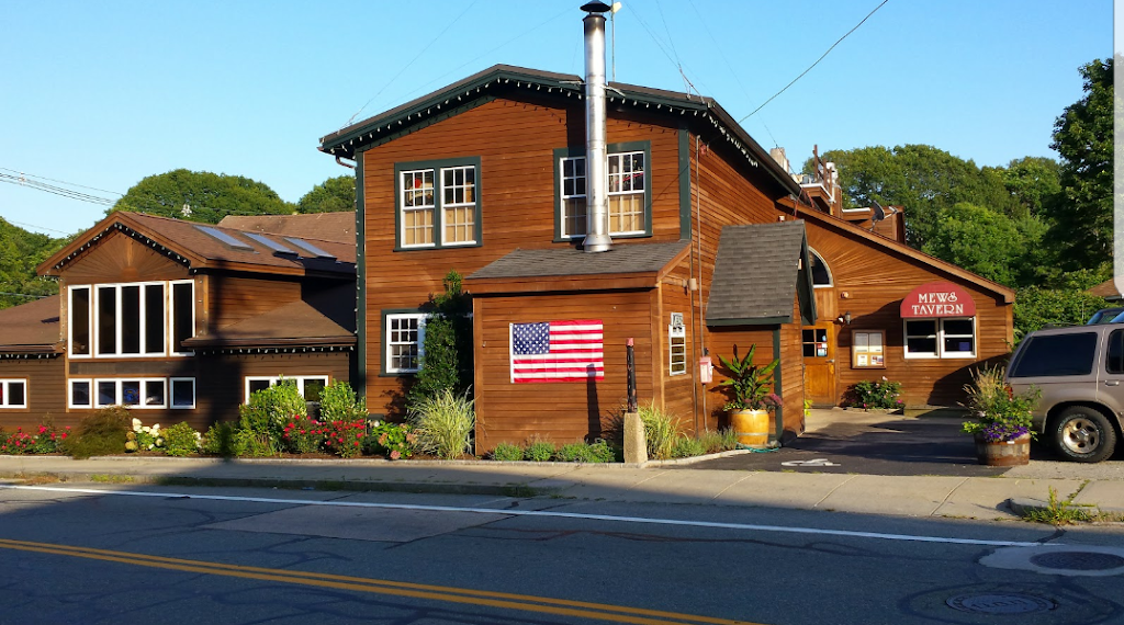 Mews Tavern | restaurant | 456 Main St, Wakefield, RI 02879, USA | 4017839370 OR +1 401-783-9370