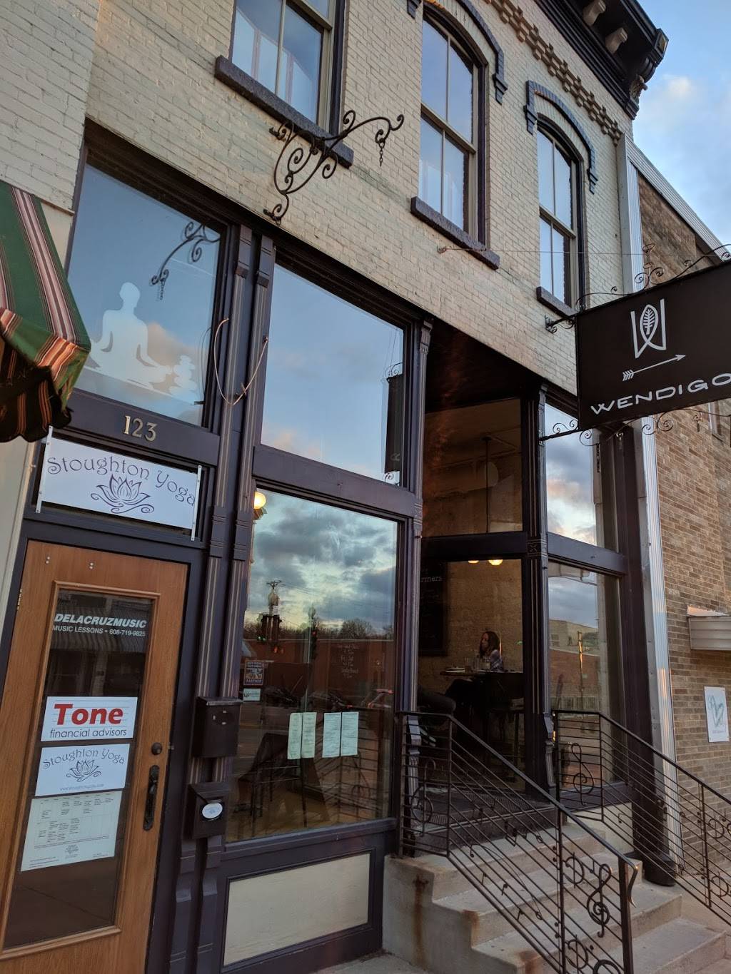 Wendigo | restaurant | 121 E Main St, Stoughton, WI 53589, USA | 6082052775 OR +1 608-205-2775