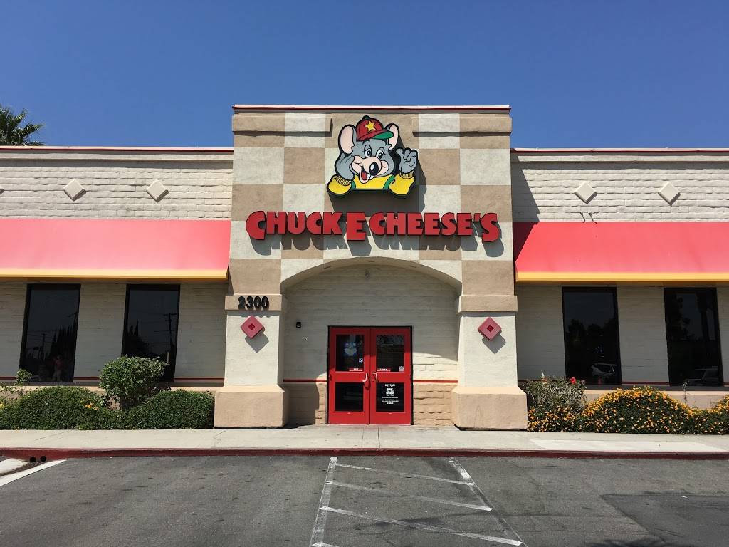 Chuck E. Cheeses | restaurant | 2300 N Rose Dr, Placentia, CA 92870, USA | 7145724105 OR +1 714-572-4105