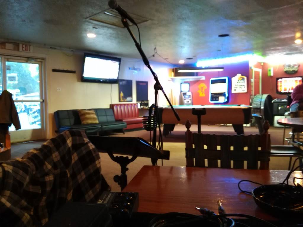 Frisbys Restaurant | restaurant | 2150 Anderson Hwy, Powhatan, VA 23139, USA | 8047947553 OR +1 804-794-7553