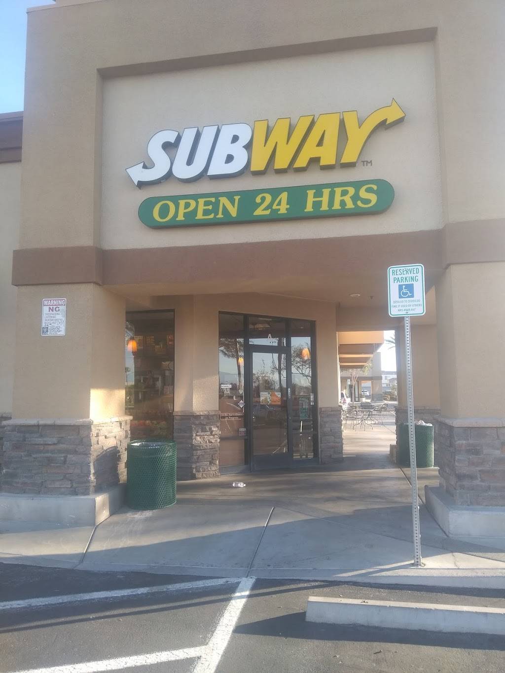Subway | meal takeaway | 9845 S Maryland Pkwy Suite A, Las Vegas, NV 89183, USA | 7028961600 OR +1 702-896-1600