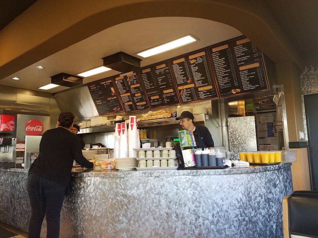 Hot Off the Grill | restaurant | 25252 La Paz Rd, Laguna Hills, CA 92653, USA | 9494588000 OR +1 949-458-8000