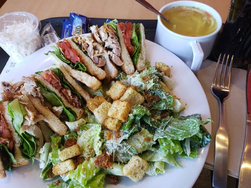 St-Hubert Express | restaurant | 1300 Boulevard Marcel-Laurin, Ville St-Laurent, QC H4R 1J9, Canada | 5143855555 OR +1 514-385-5555