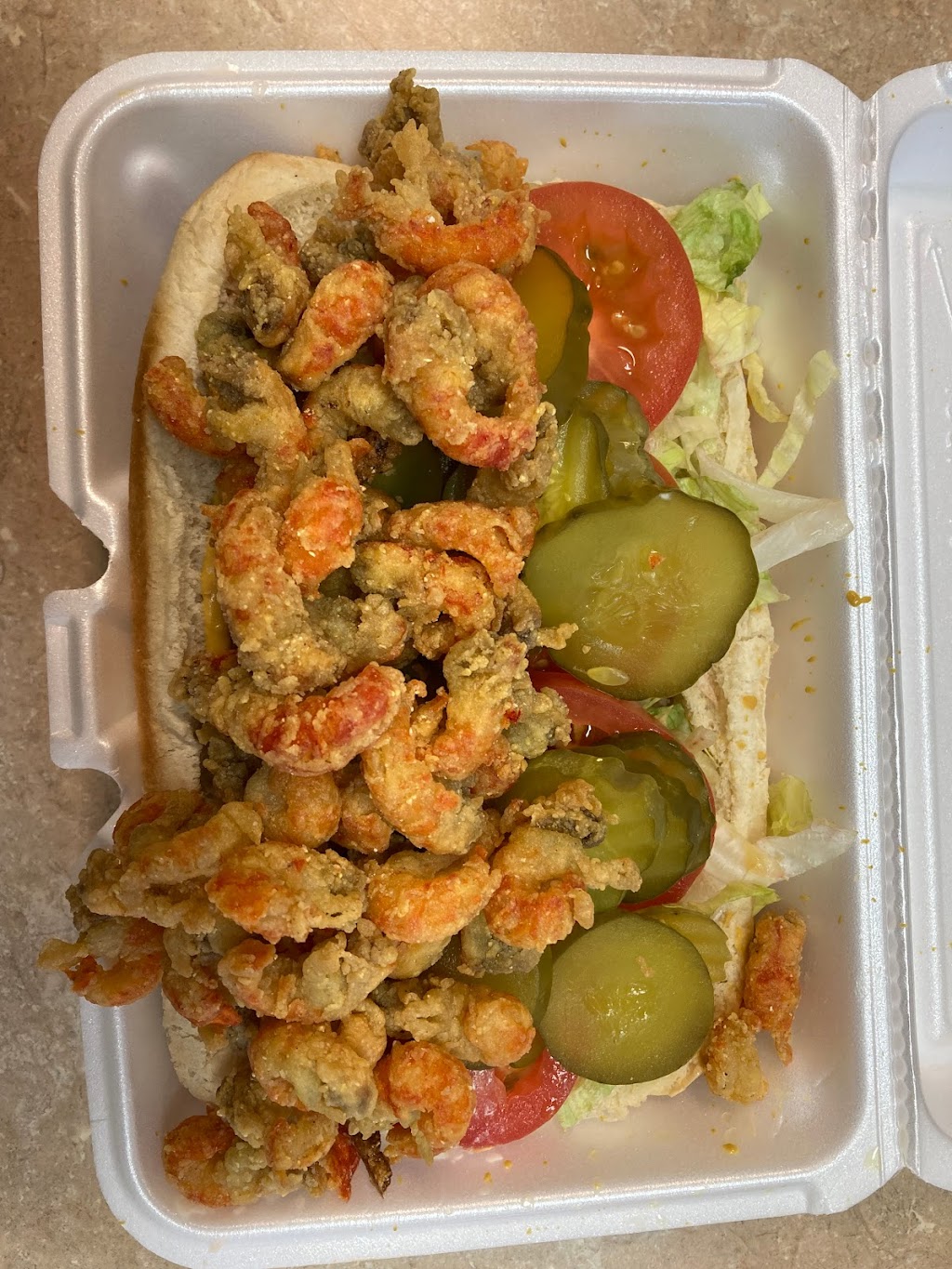 Lisa’s Louisiana cuisine | restaurant | 3175 W Oak St, Jena, LA 71342, USA | 3189922308 OR +1 318-992-2308