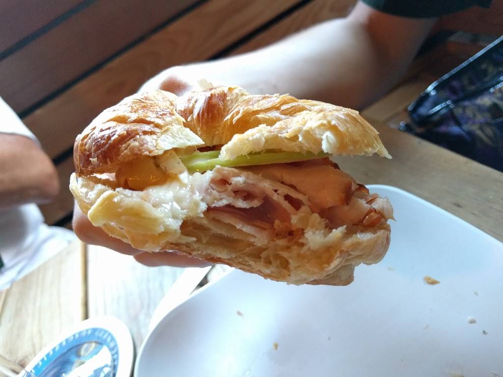 Independent Bar and Cafe | cafe | 5016 N Florida Ave, Tampa, FL 33603, USA | 8133414883 OR +1 813-341-4883