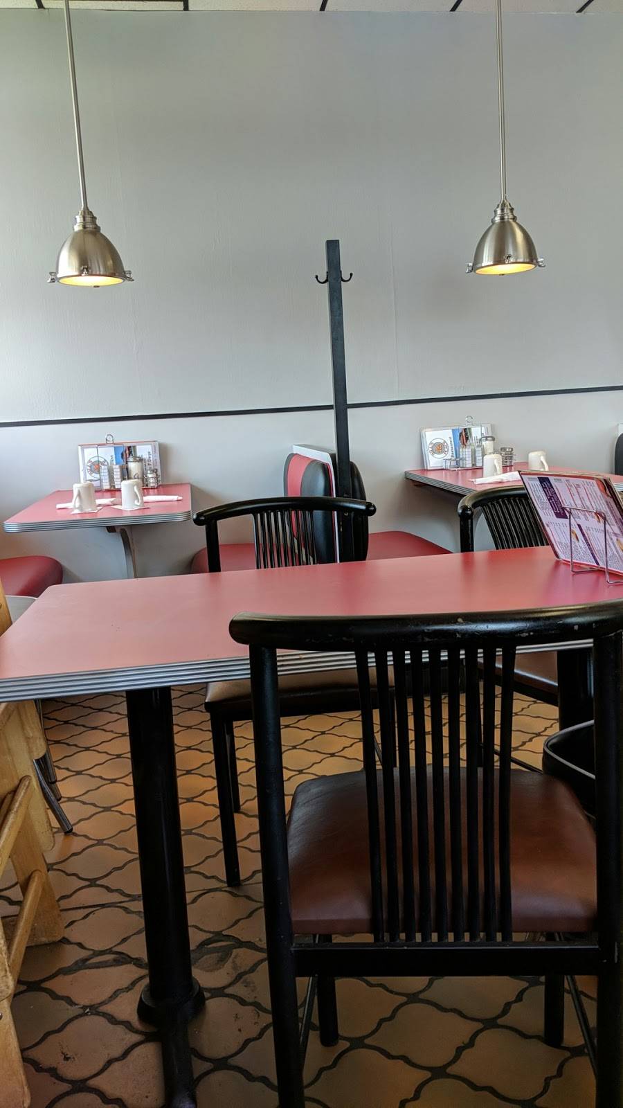 Bills Ham Place | restaurant | 1420 Southfield Rd, Lincoln Park, MI 48146, USA | 3133868966 OR +1 313-386-8966