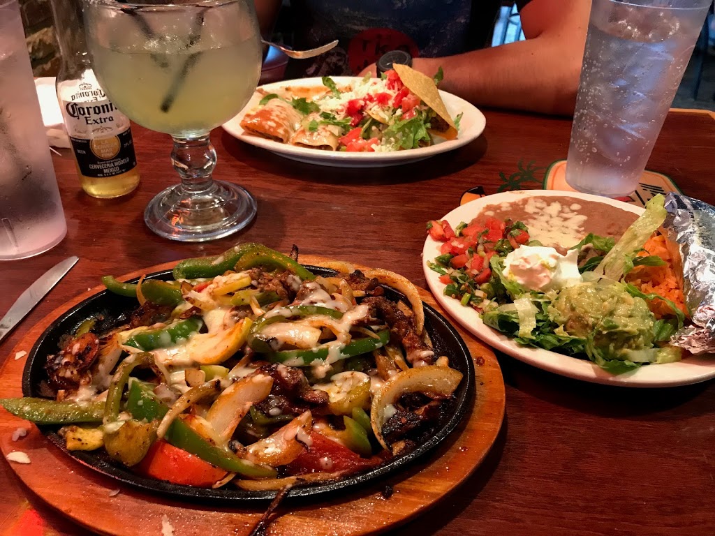 Cancuns Sports Bar and Grill on West Tennessee St | restaurant | 2609 W Tennessee St, Tallahassee, FL 32304, USA | 8503919452 OR +1 850-391-9452