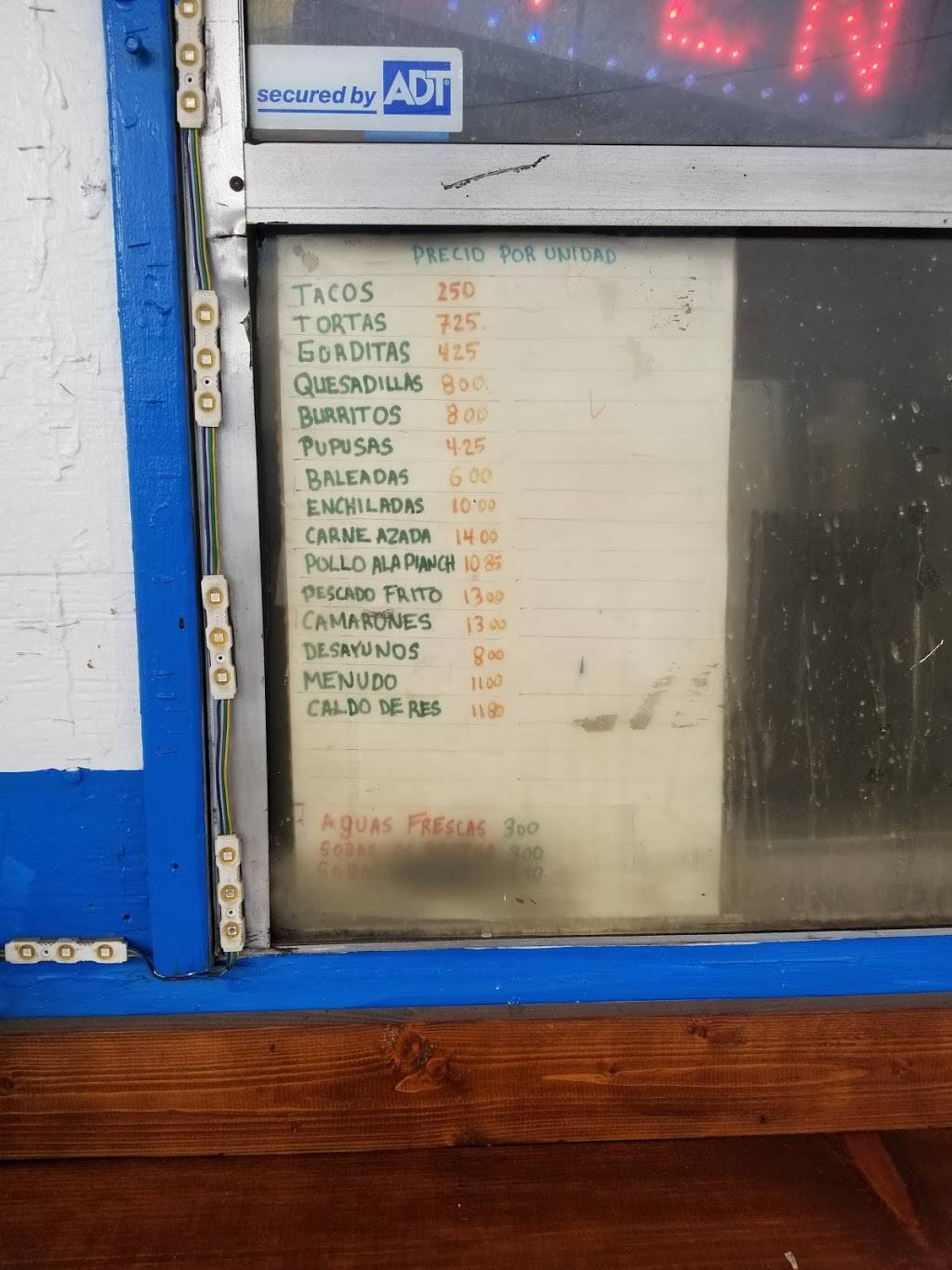 Taqueria Sanchez | restaurant | 46 Westbank Expy, Gretna, LA 70053, USA | 5043613050 OR +1 504-361-3050