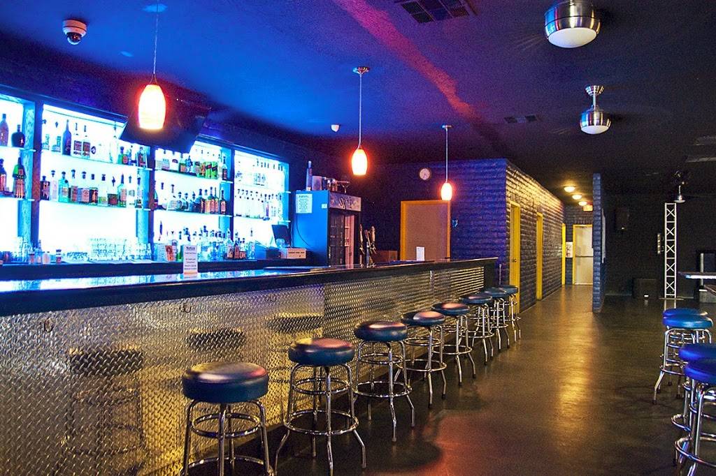 Skye Lemoore | night club | 219 E St, Lemoore, CA 93245, USA | 5596333133 OR +1 559-633-3133