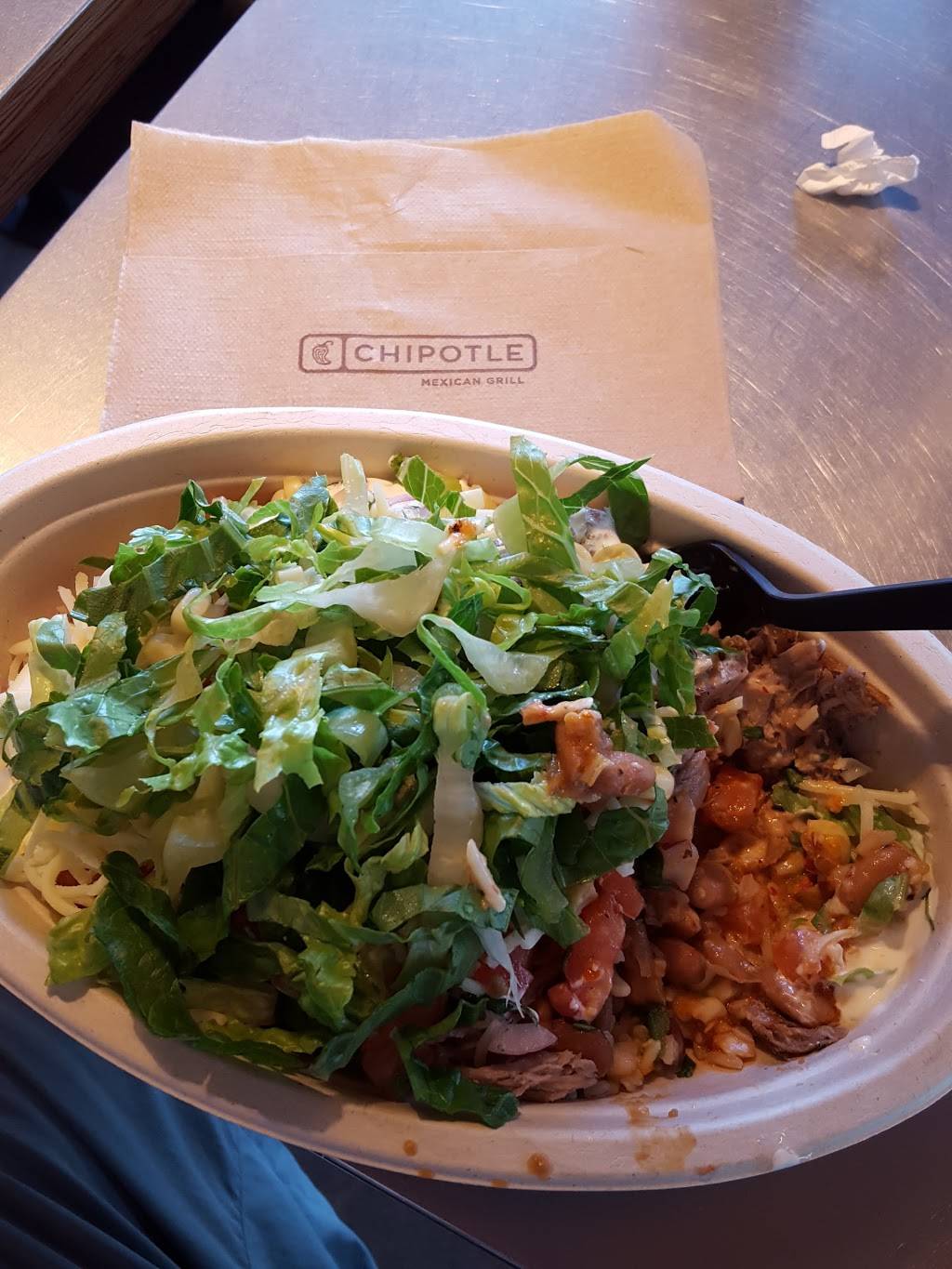 Chipotle Mexican Grill | restaurant | 1960 E 20th St Ste 100, Chico, CA 95928, USA | 5308791623 OR +1 530-879-1623