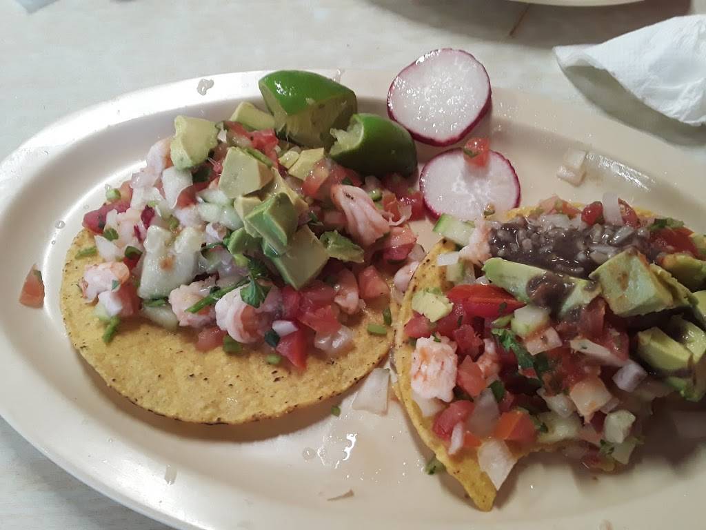 Los Cabos The Pupusa Restaurant | restaurant | 3819 Ming Ave, Bakersfield, CA 93309, USA | 6618357872 OR +1 661-835-7872