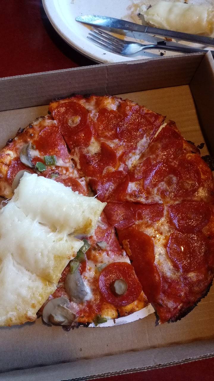 Big Johns Pizza | meal delivery | 104 Thompson St, Whitehall, MI 49461, USA | 2318944129 OR +1 231-894-4129