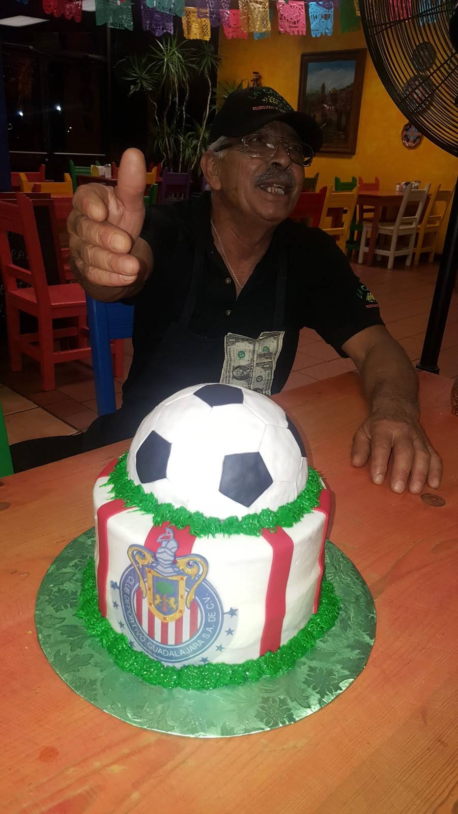 El Roble | restaurant | 8820 Alameda Ave, El Paso, TX 79907, USA | 9158581168 OR +1 915-858-1168