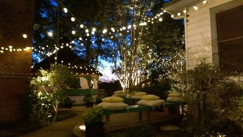 The Beer Garden Restaurant | restaurant | 101 N Jackson St, Starkville, MS 39759, USA | 6623235005 OR +1 662-323-5005