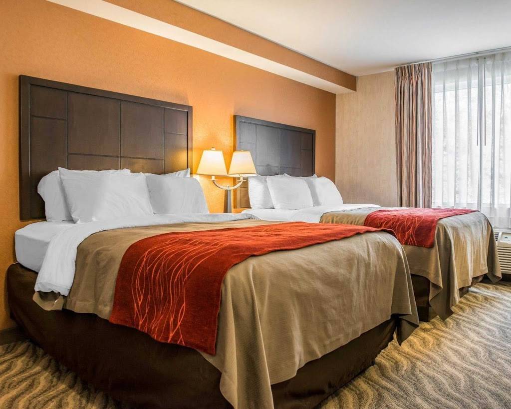 Comfort Inn | restaurant | 4607 McKnight Rd, Pittsburgh, PA 15237, USA | 4124993322 OR +1 412-499-3322