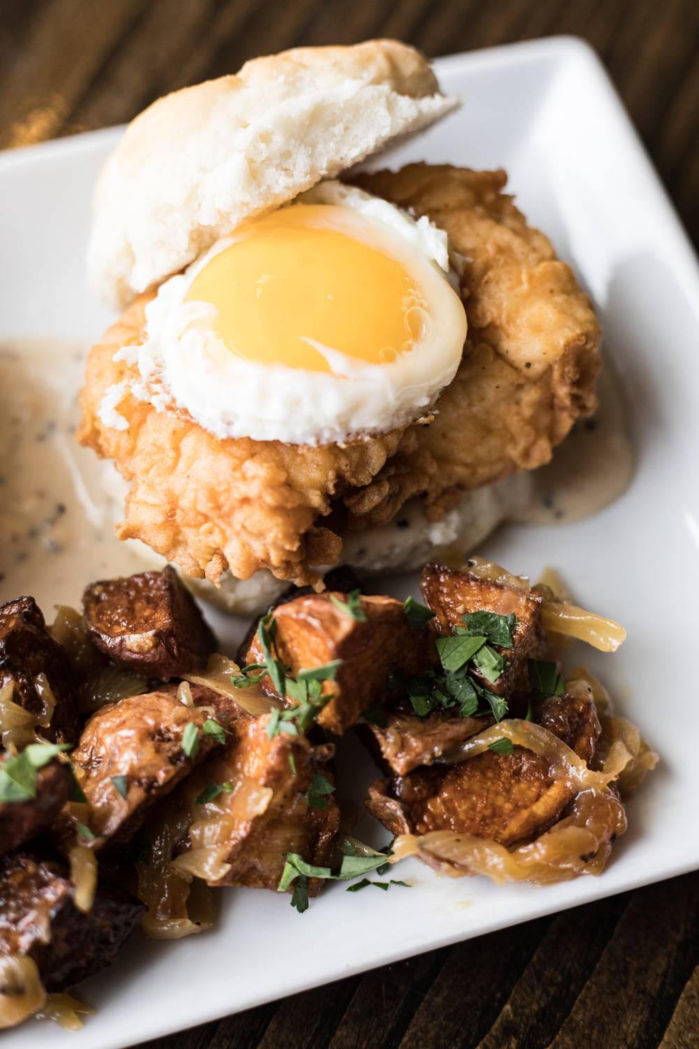 940s Kitchen & Cocktails | restaurant | 219 W Oak St, Denton, TX 76201, USA | 9402186222 OR +1 940-218-6222