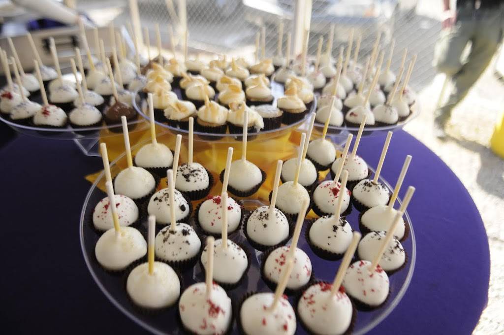 NeNe’s Catering | restaurant | 16313 Old Jefferson Hwy, Baton Rouge, LA 70817, USA | 2257468464 OR +1 225-746-8464