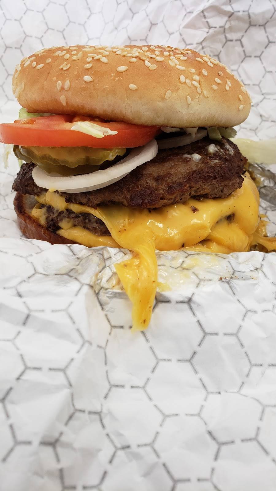 Braums Ice Cream And Burger Restaurant | restaurant | 17879 Preston Rd, Dallas, TX 75252, USA | 9722487379 OR +1 972-248-7379