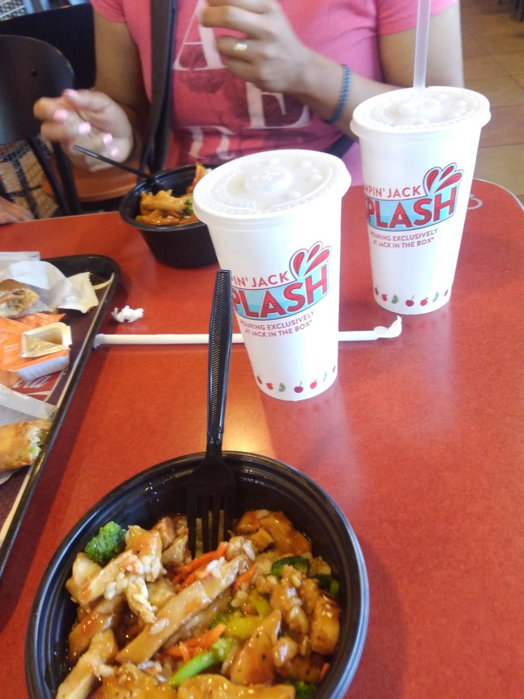 Jack in the Box | restaurant | 3350 Stine Rd, Bakersfield, CA 93309, USA | 6613976872 OR +1 661-397-6872