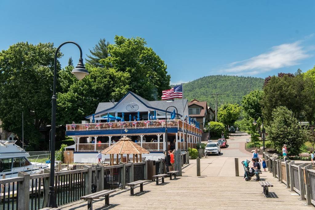 Lake George Beach Club | restaurant | 3 Montcalm St, Lake George, NY 12845, USA | 5186855418 OR +1 518-685-5418