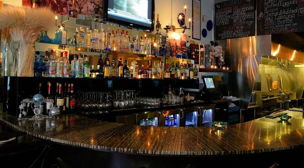 Le George Mediterranean Bar & Bistro | restaurant | 124 E Main St, Northville, MI 48167, USA | 2489242016 OR +1 248-924-2016