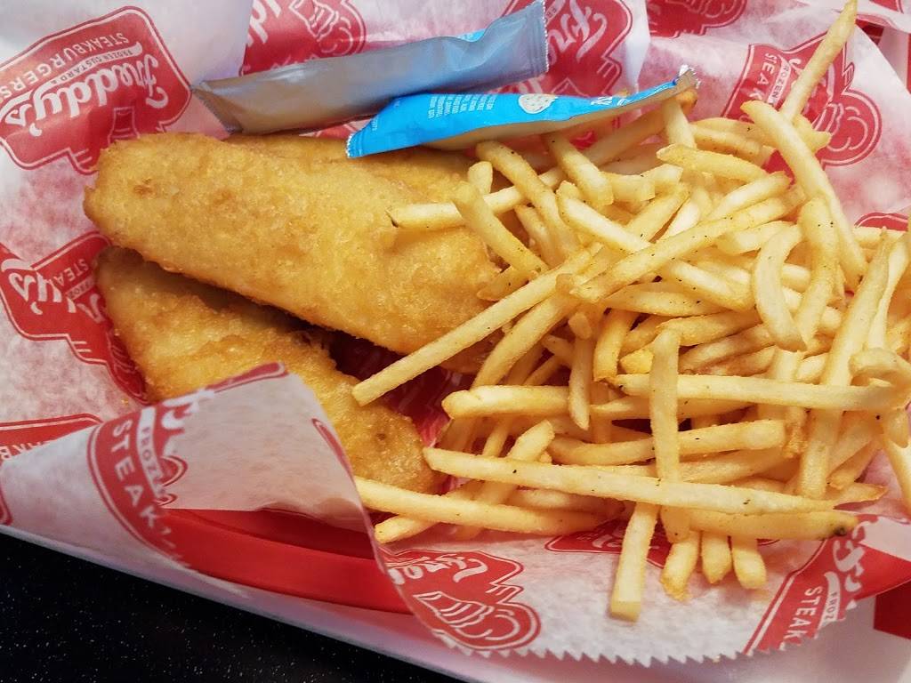 Freddys Frozen Custard & Steakburgers | restaurant | 2589 NW Arterial, Dubuque, IA 52002, USA | 5632358335 OR +1 563-235-8335