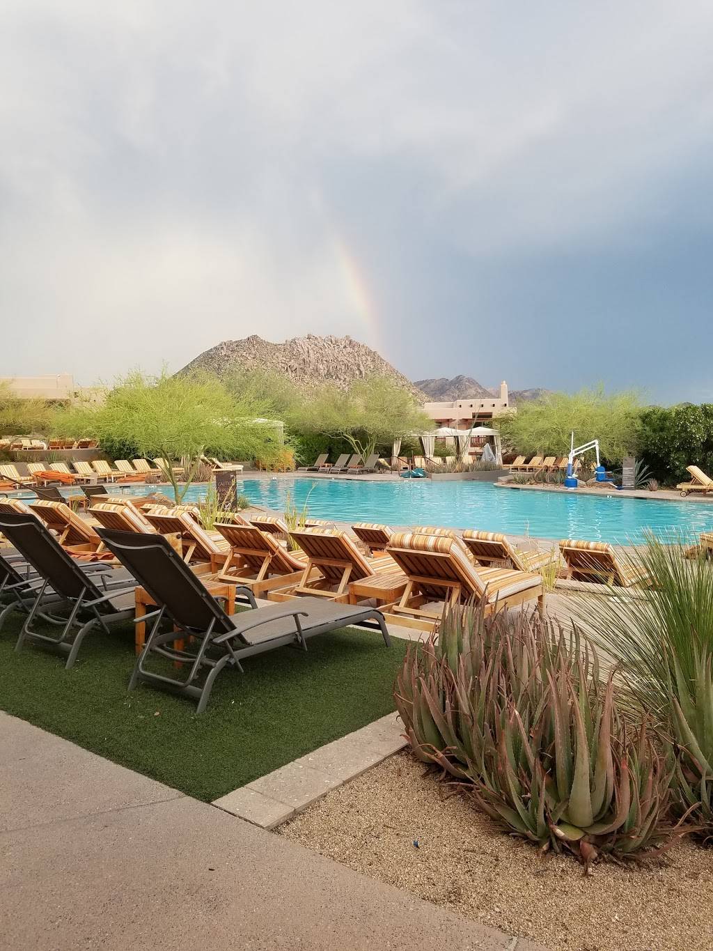 Saguaro Blossom | restaurant | 10600 E Crescent Moon Dr, Scottsdale, AZ 85262, USA | 4805175700 OR +1 480-517-5700