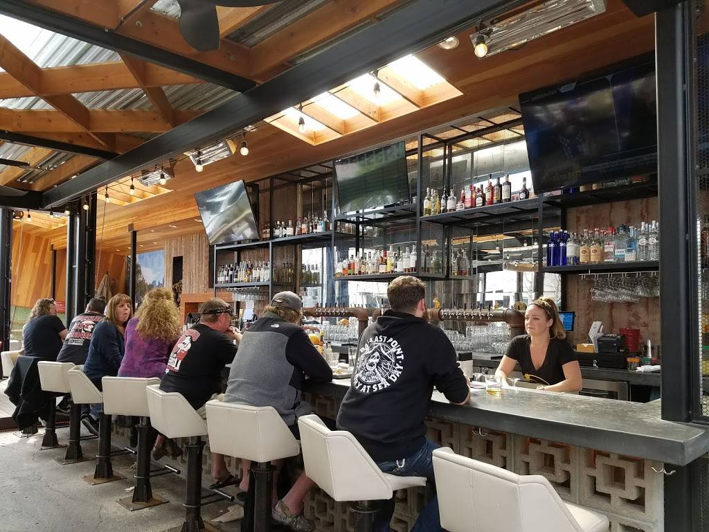 The Crack Shack - Little Italy | meal takeaway | 2266 Kettner Blvd, San Diego, CA 92101, USA | 6197953299 OR +1 619-795-3299