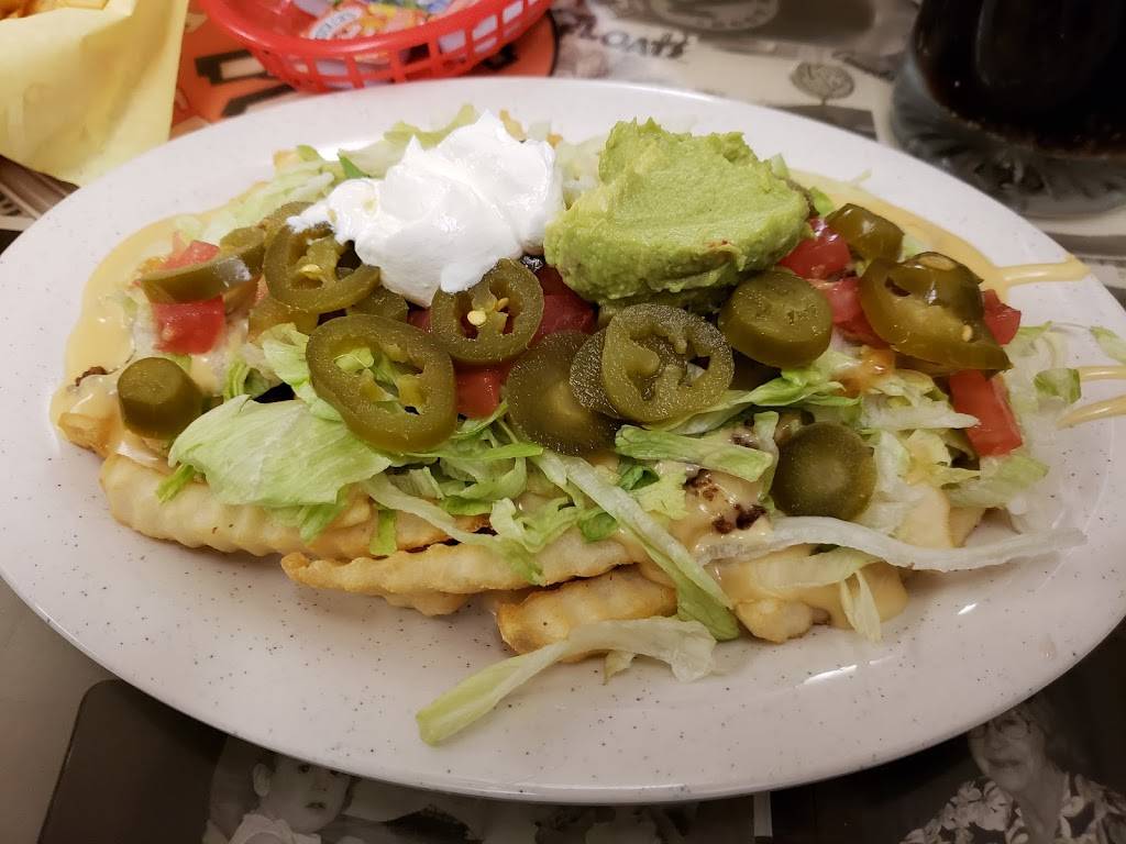 K N Root Beer Drive In | restaurant | 1108 Cypress St, Graham, TX 76450, USA | 9405492247 OR +1 940-549-2247