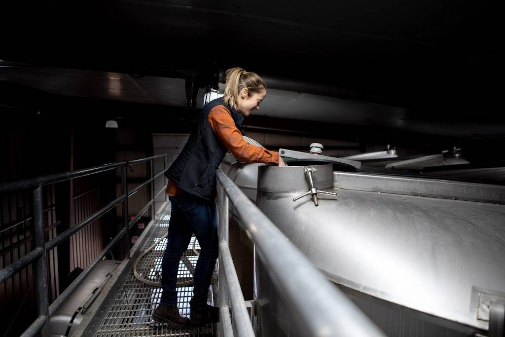 Broken Earth Winery | restaurant | 1650 Ramada Dr, Paso Robles, CA 93446, USA | 8052392562 OR +1 805-239-2562