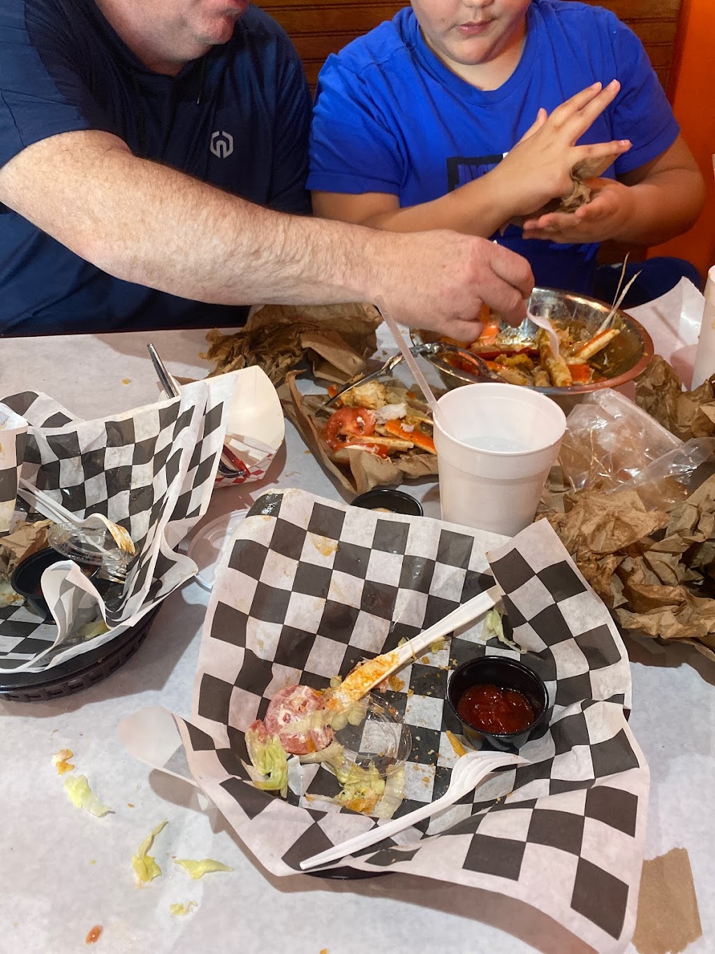 Submarine Crab Denton | restaurant | 717 I-35E South, Suite 100, Denton, TX 76205, USA | 9405141195 OR +1 940-514-1195