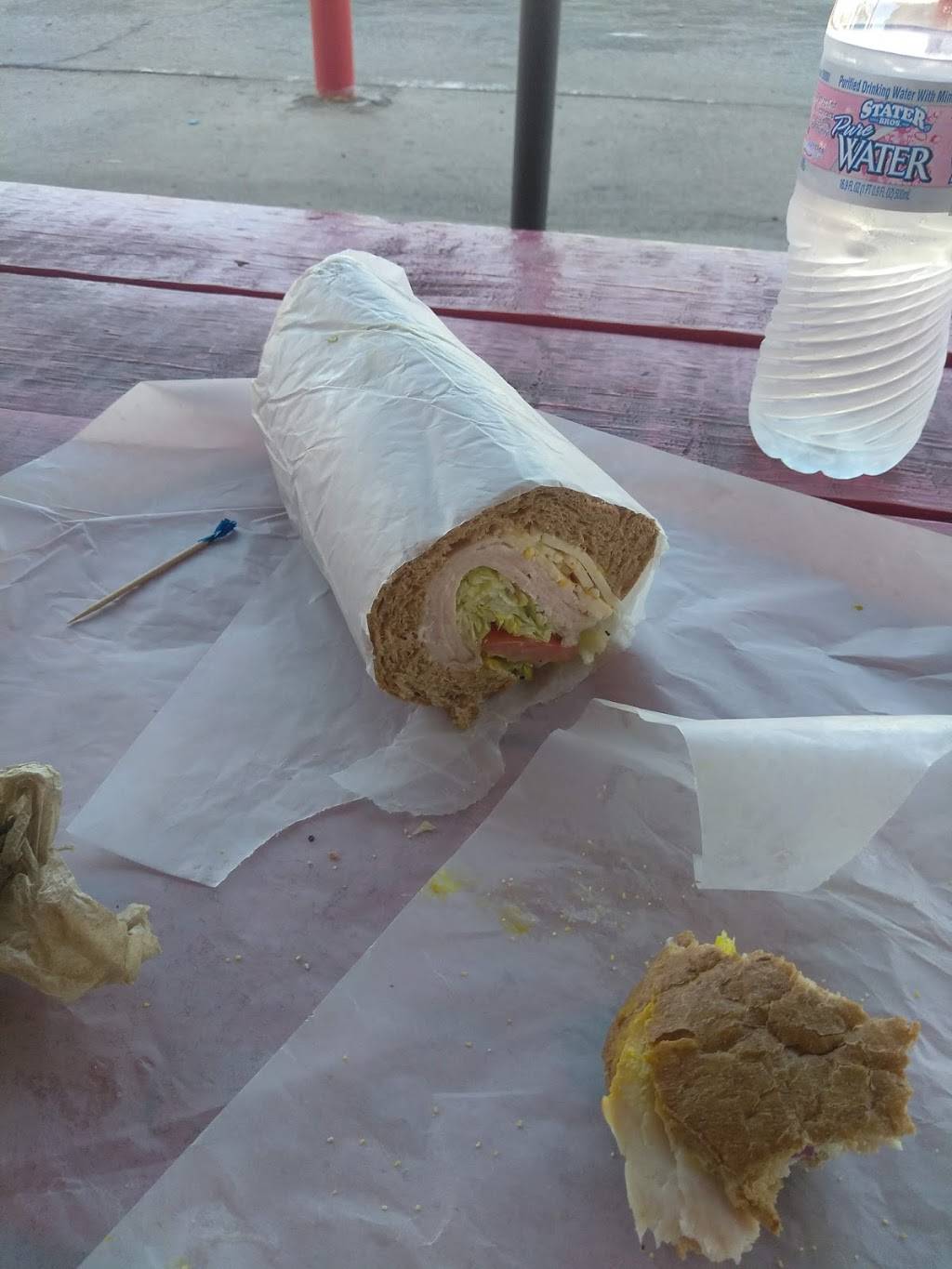 Lake Mathews Market | restaurant | 17679 Cajalco Rd, Perris, CA 92570, USA | 9517802899 OR +1 951-780-2899