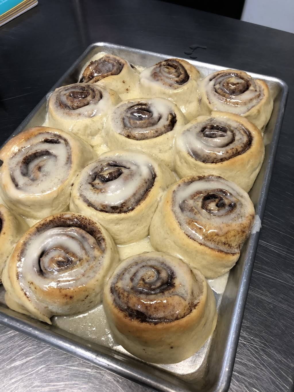 Outskirts | restaurant | 100 Main St, Watson, IL 62473, USA | 2176901690 OR +1 217-690-1690