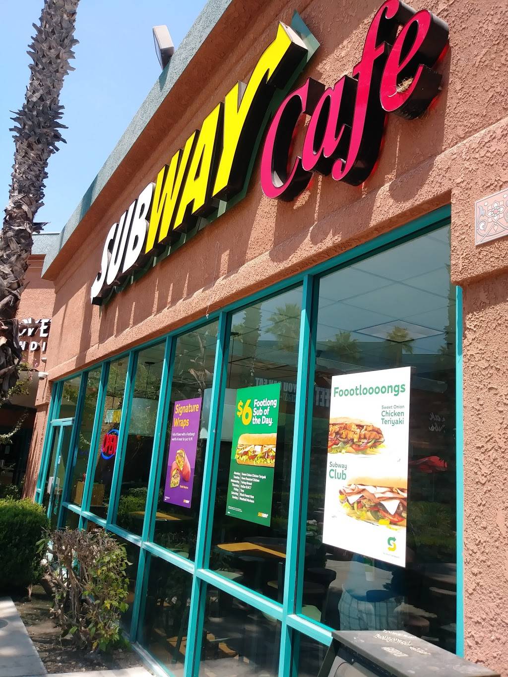 Subway Restaurants | restaurant | 228 W Hospitality Ln G, San Bernardino, CA 92408, USA | 9098909777 OR +1 909-890-9777